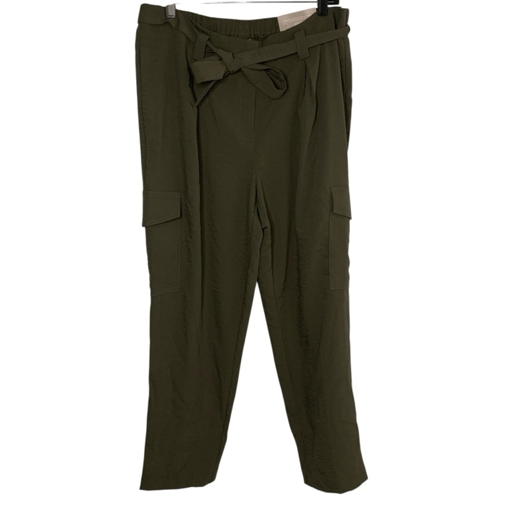 NWT Chico's 2R/12R Olive Green Straight Belted Women's Ankle Cargo Pants